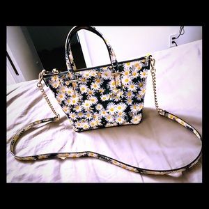Kate Spade Daisy Crossbody